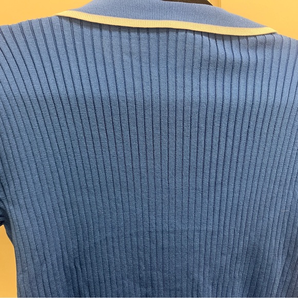 CHIC CONTRAST COLLARED SHORT SLEEVE HALF BUTTON RIB KNIT SWEATER MIDI DRESS - Picture 6 of 7